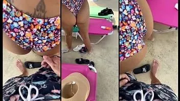 Redare În vacanță la plajă, mă șlefuiesc pe fundul mamei vitrege