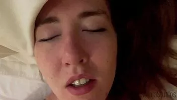Oynat Üvey erkek kardeş fuardan önce üvey kardeş fışkırtma yapar - larson layne