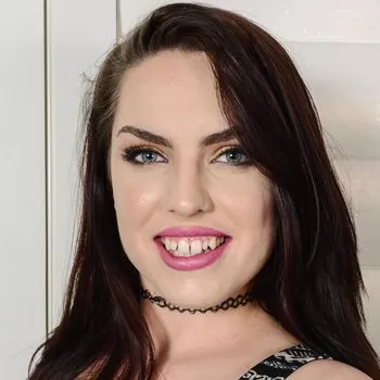 Bintang porno Raven Reign