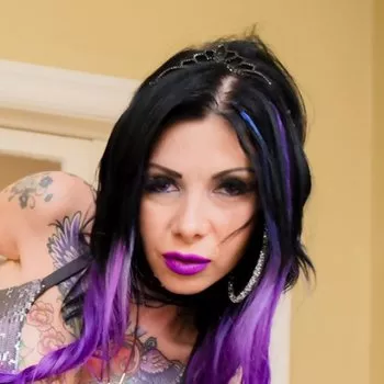 Bintang porno Megan Inky
