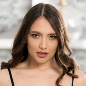 色情明星 Izzy Lush