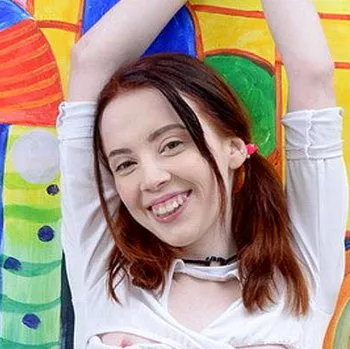 Bintang porno Lottie Magne